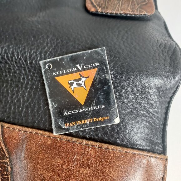 Elegant Black and Brown Leather Shoulder Bag - Picture 13 of 14